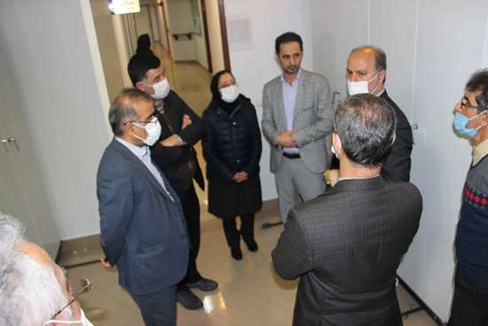 بازدید سرپرست معاونت آموزشی دانشگاه علوم پزشکی از واحدهای اداری معاونت 